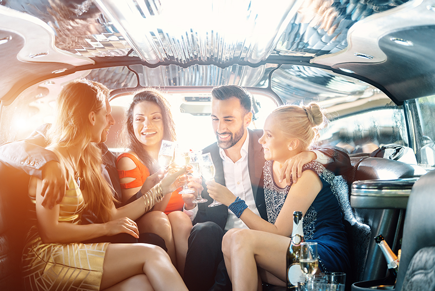 How Limousine Travel Improves Safety And Enjoyment During Night Out Experiences